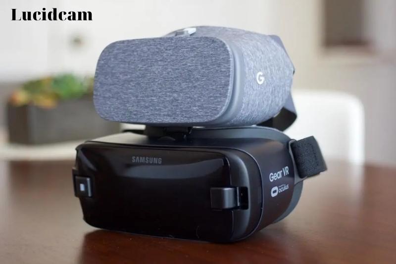Gear VR vs google daydream view - The Basics Phone Compatibility and Price